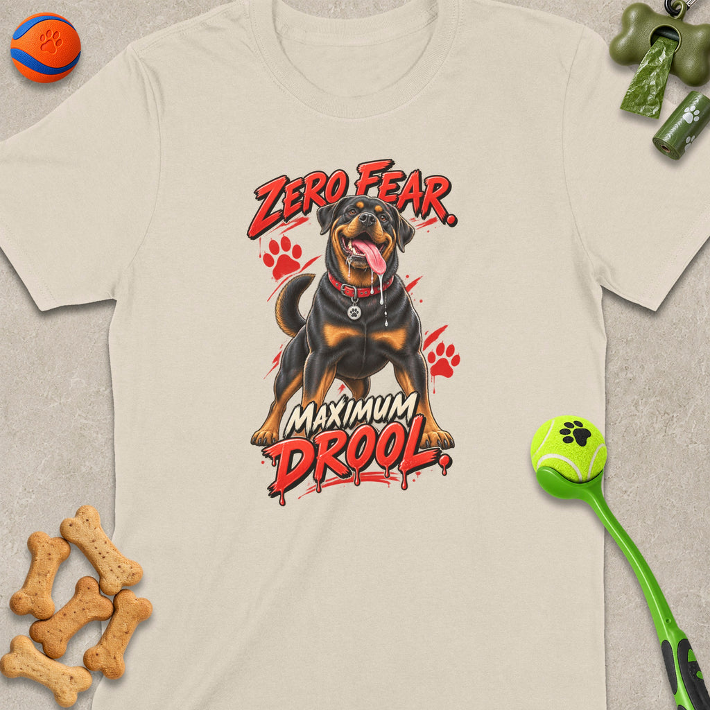 Rottweiler graphic with "ZERO FEAR MAXIMUM DROOL" text on a light t-shirt.