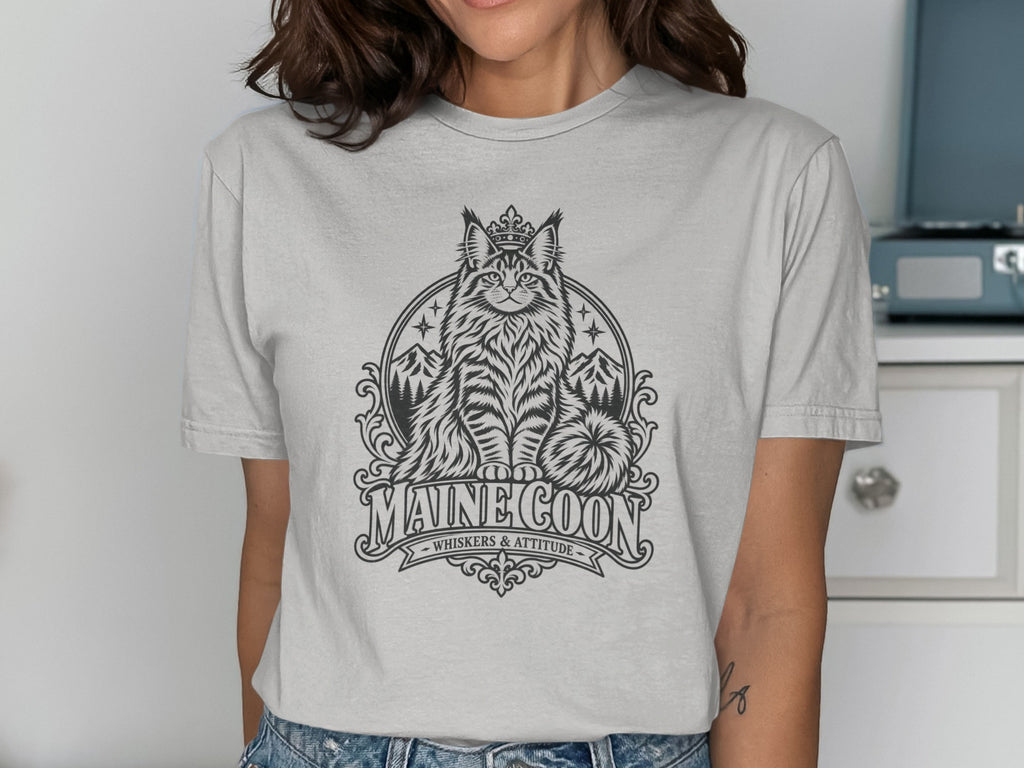 Gray t-shirt with a graphic of a Maine Coon cat wearing a crown.